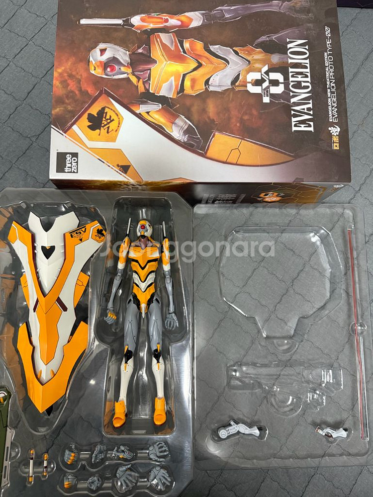 에반게리온 쓰리제로 0호기--0