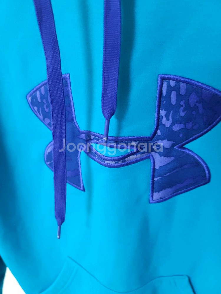 언더아머 기모 후드티 95사이즈 상태극상--2