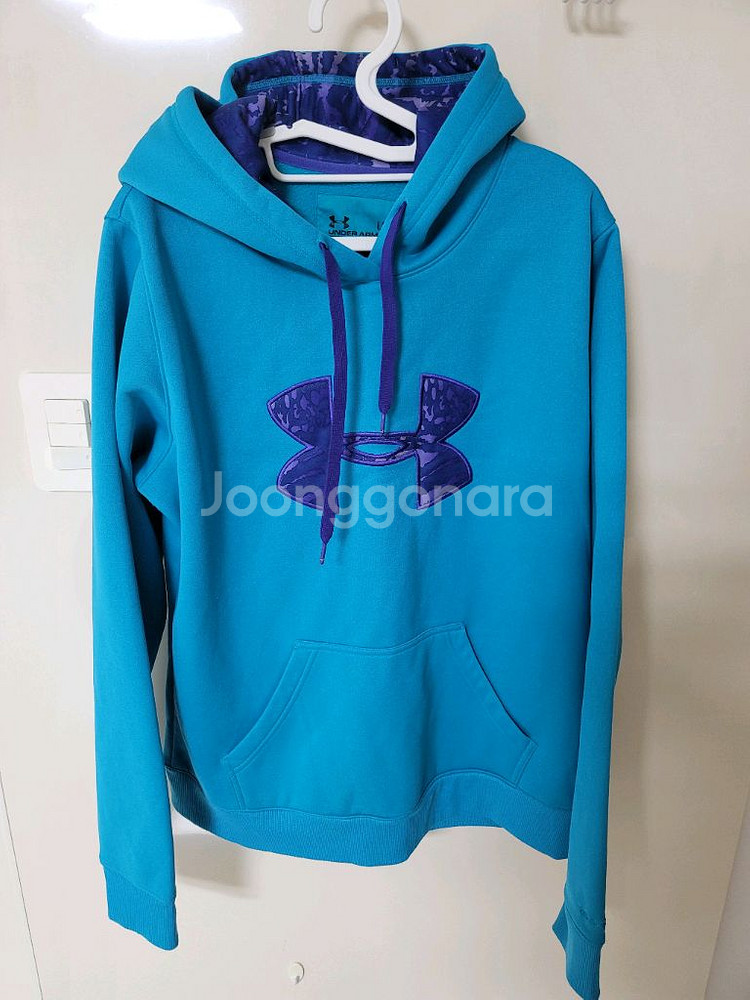 언더아머 기모 후드티 95사이즈 상태극상--0