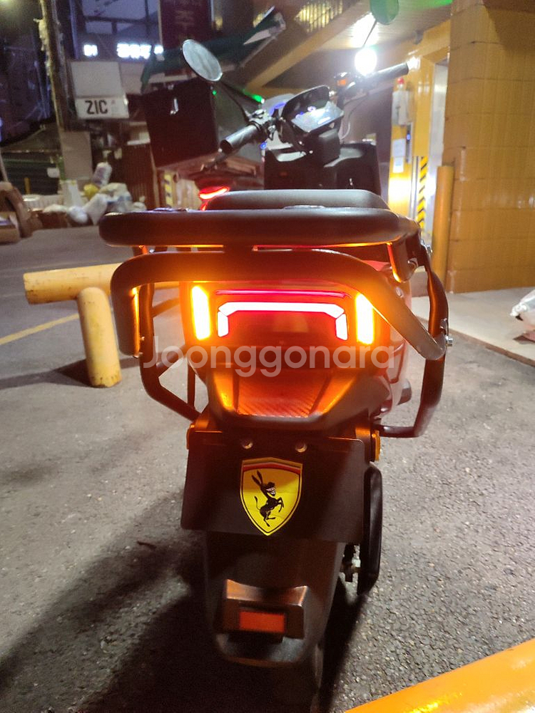 페라리 스타일 미니쿠듀얼울트라 48v48ah 전기스쿠터--2