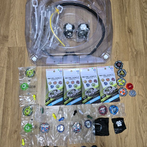 베이블레이드 일괄로 판매합니다