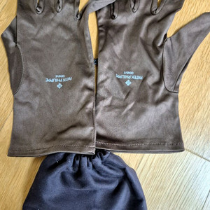 파텍필립 시계 매장용 장갑