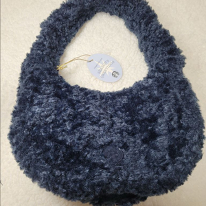 스타벅스 홀리데이 딜라이트 테디 호보 미드나잇 블루 팜