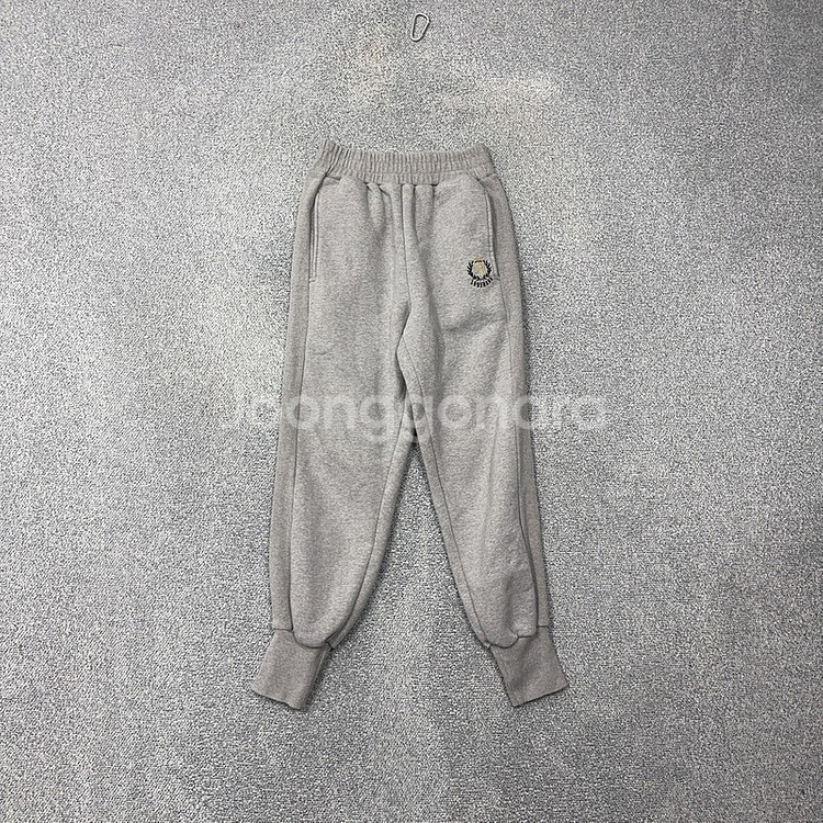 에고이스트 라이트 그레이 로고 조거팬츠 55--0