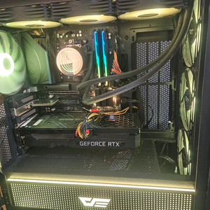 본체 게이밍 컴퓨터 싸게 판매해요 (부품값 정도)