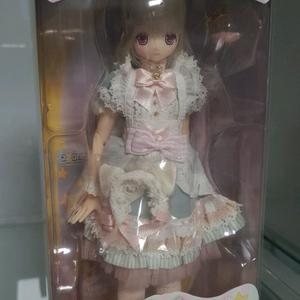 아존, 아존돌 문캣 치이카