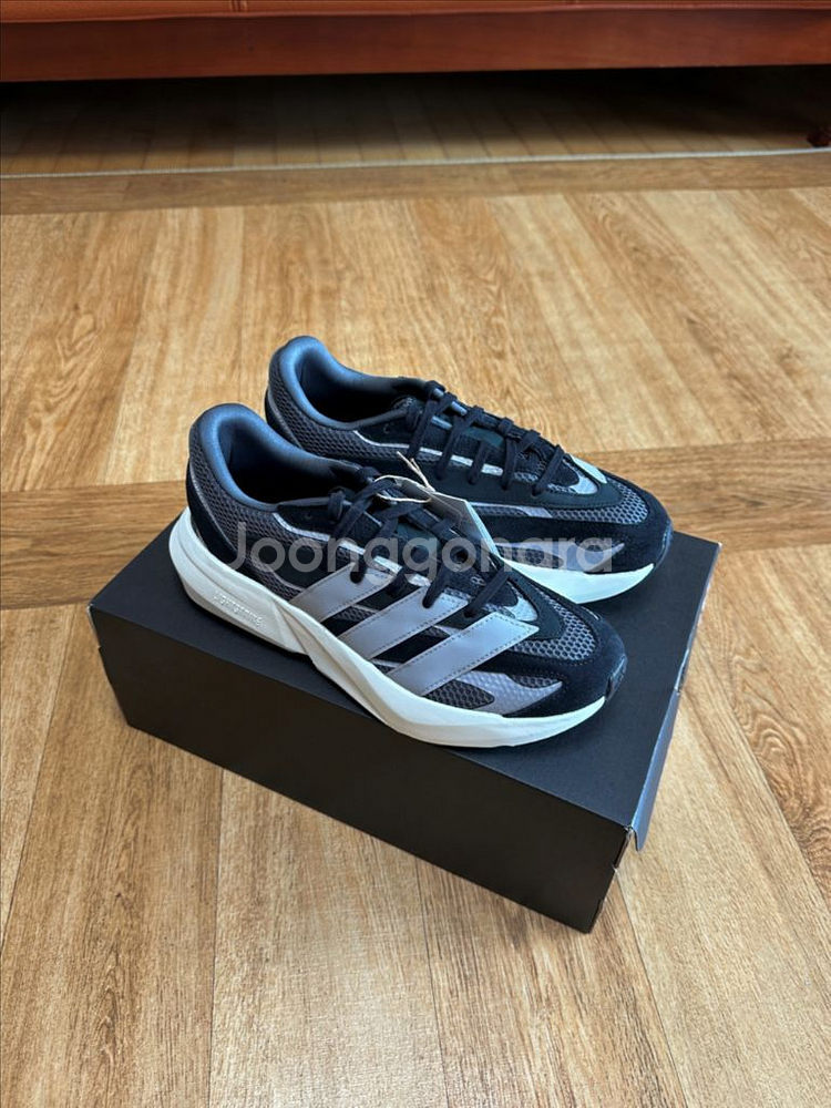 아디다스 라이트블레이즈 255-260--0