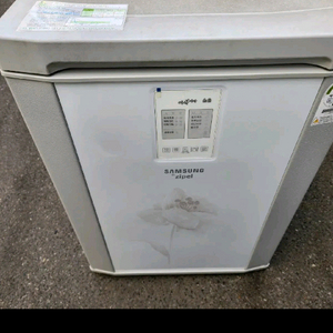 냉동가능,김치냉장고 2016구매 근처는가져다 드려요