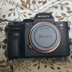 소니 A7R3 판매합니다.