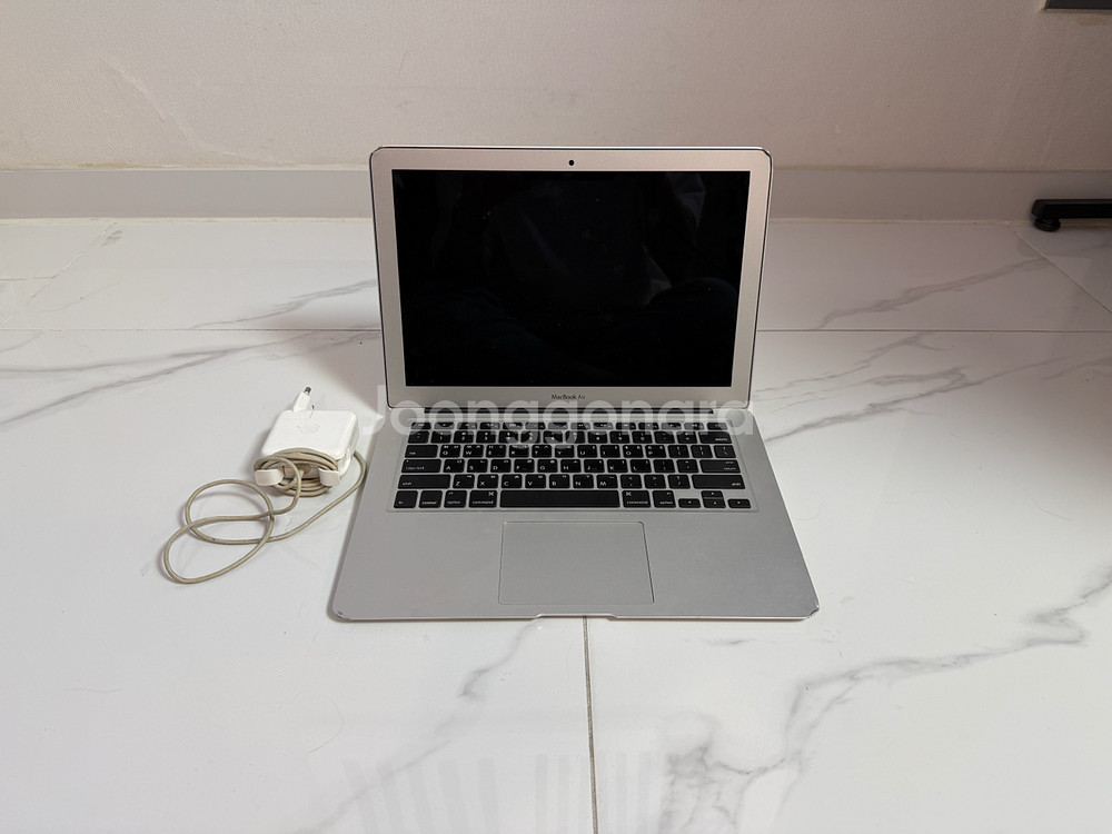 맥북 에어 13인치 i5 500GB SSD 2013--0