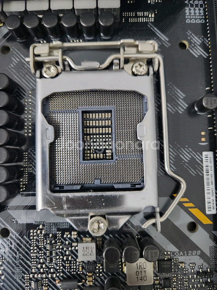 Asus tuf gaming z490 plus--1