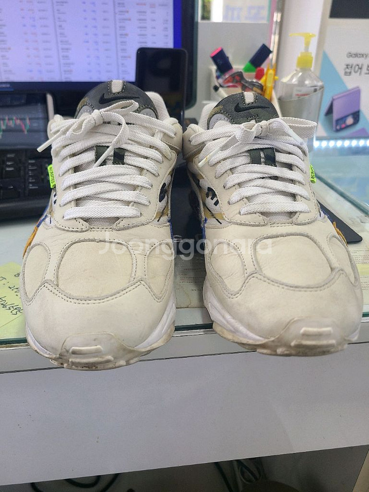 나이키 런닝화 에어 고스트레이서 카피페이스트 275--1