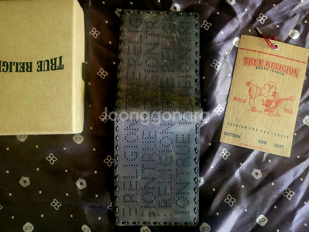 (미사용 새제품) 트루릴리전 레더 반지갑--1