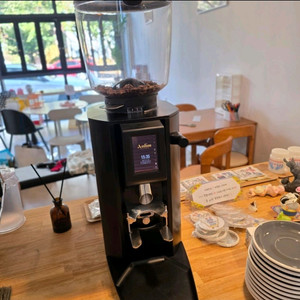 원주카페폐업 안핌 알바 플랫버커피원두그라인더신형