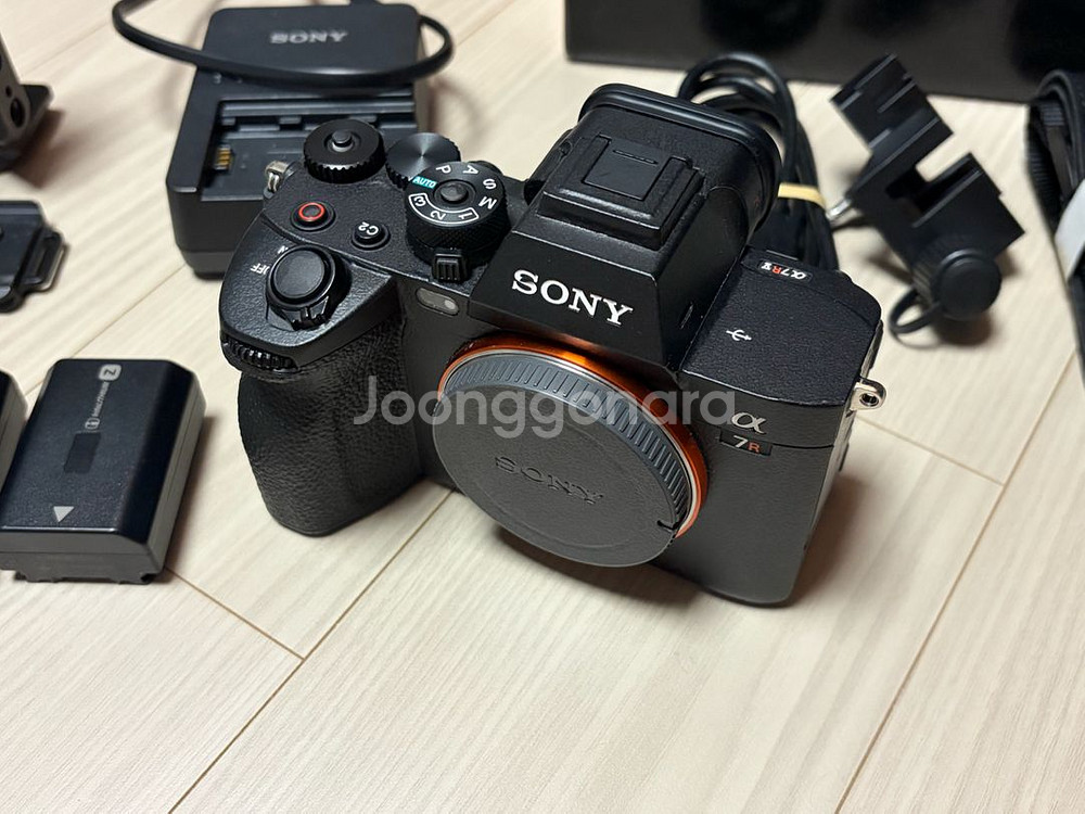 소니 a7r5 카메라 판매합니다(A급, +추가용품)--0