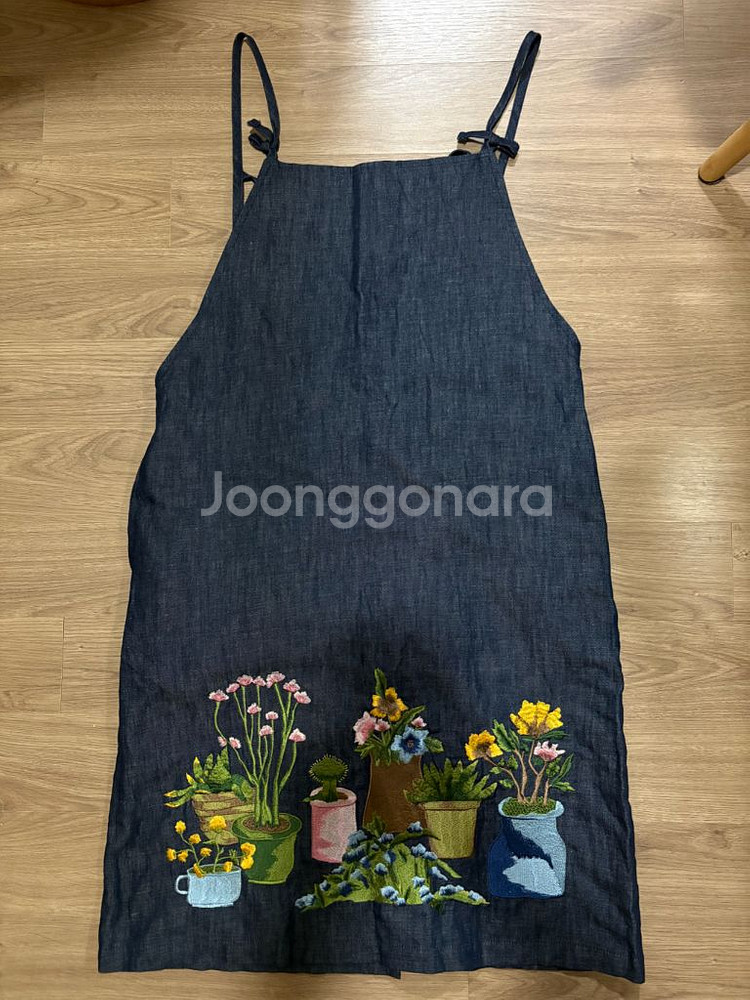 새상품 디자이너 마소영 자수 데님 원피스--1