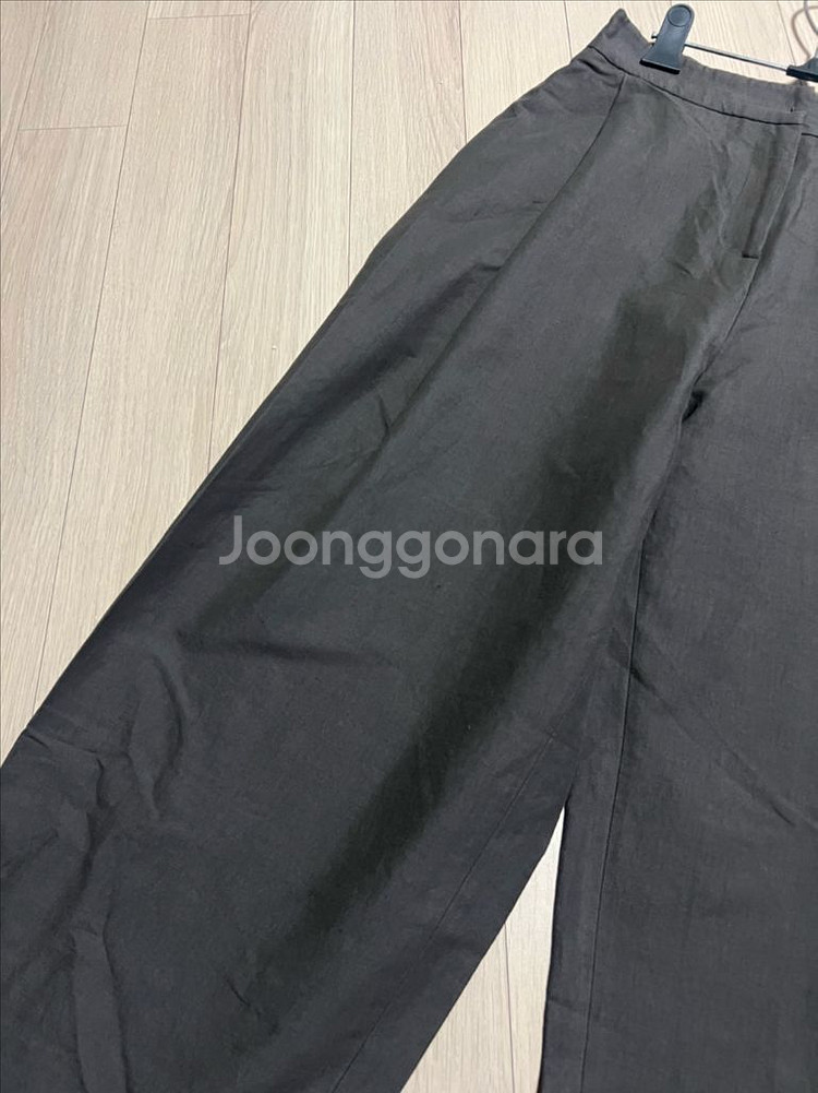 22년 한섬 랑방컬렉션 린넨블렌드원턱와이드팬츠 크롭바지--11
