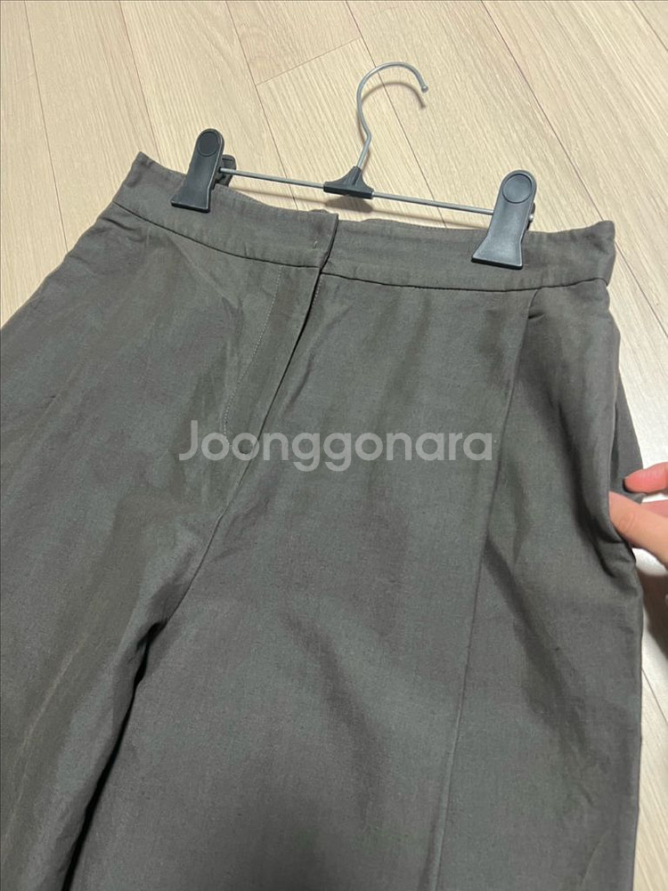 22년 한섬 랑방컬렉션 린넨블렌드원턱와이드팬츠 크롭바지--15