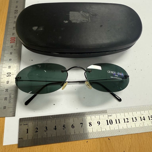 조르지오 아르마니 선글라스