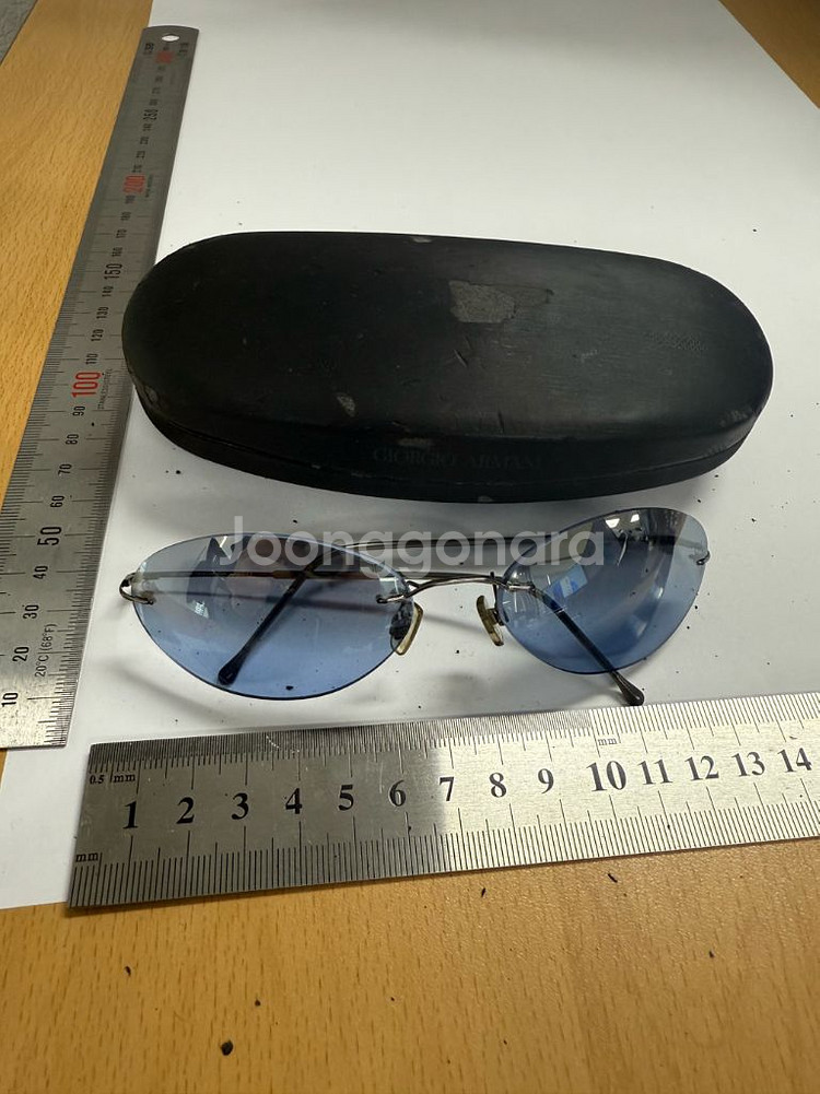 조르지오 아르마니 선글라스--0