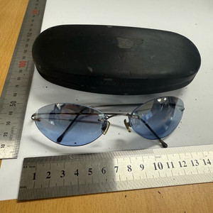 조르지오 아르마니 선글라스