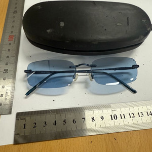 엠포리오 아르마니 선글라스