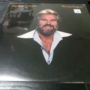 케니 로저스의 Daytime Friends LP 레코드