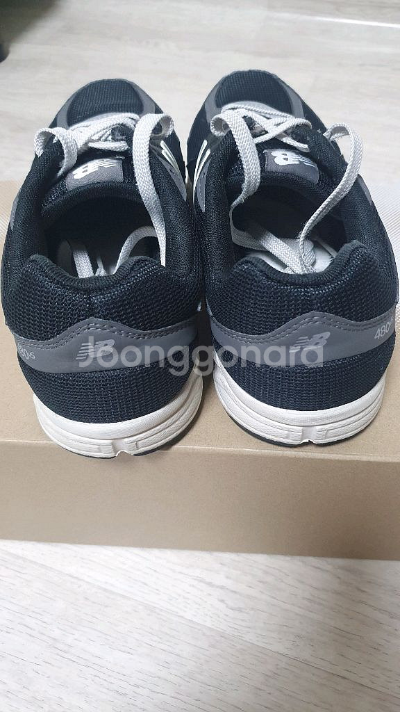 뉴발란스 480 v5 270사이즈 판매합니다--2
