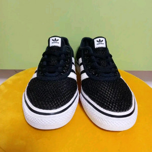 여성 아디다스 아디이지 클라이마 운동화 (240)