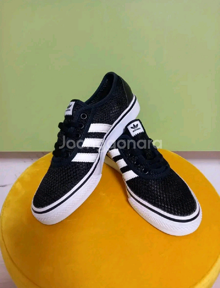 여성 아디다스 아디이지 클라이마 운동화 (240)--3