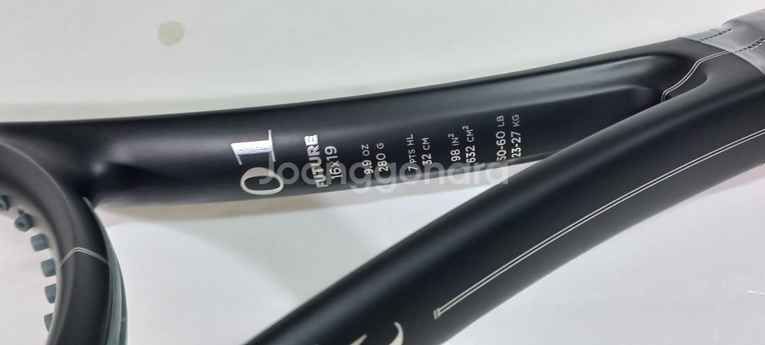 테니스라켓 윌슨 2024 RF01 퓨처 (280g)--9