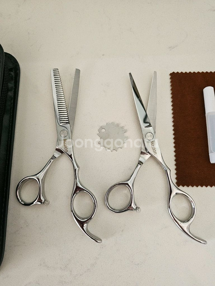 고급 미용전용가위2p+연장3p+보관가방 풀세트(새상품)--1