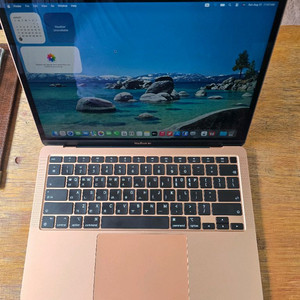 맥북 에어 M1 배터리 100% 사이클18 새 것 수준