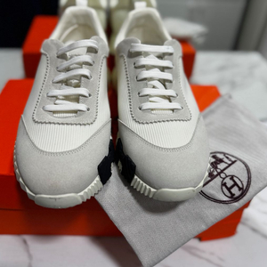 에르메스 스니커츠