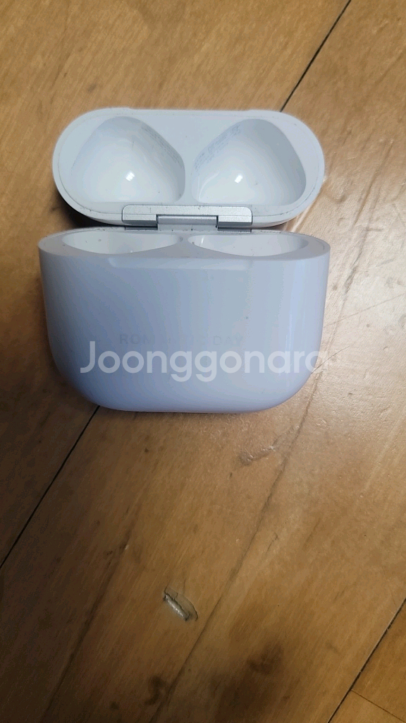 에어팟 4세대 노캔모델 본체--0