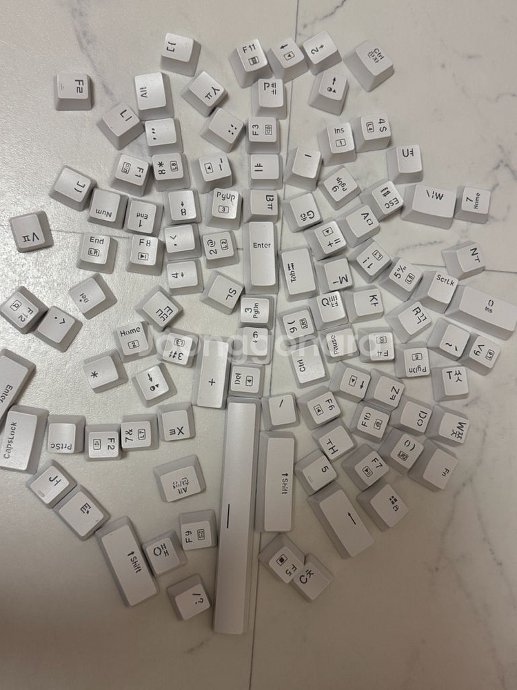 키보드축 키캡 SSD 등--2