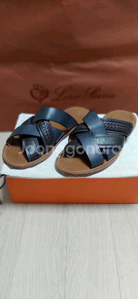 정품)보테가베네타 슬리퍼 샌들(260~265)--0