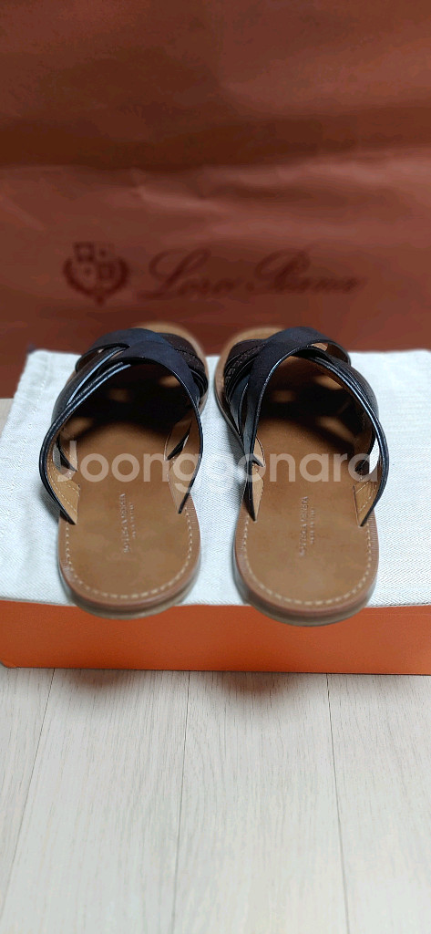 정품)보테가베네타 슬리퍼 샌들(260~265)--4