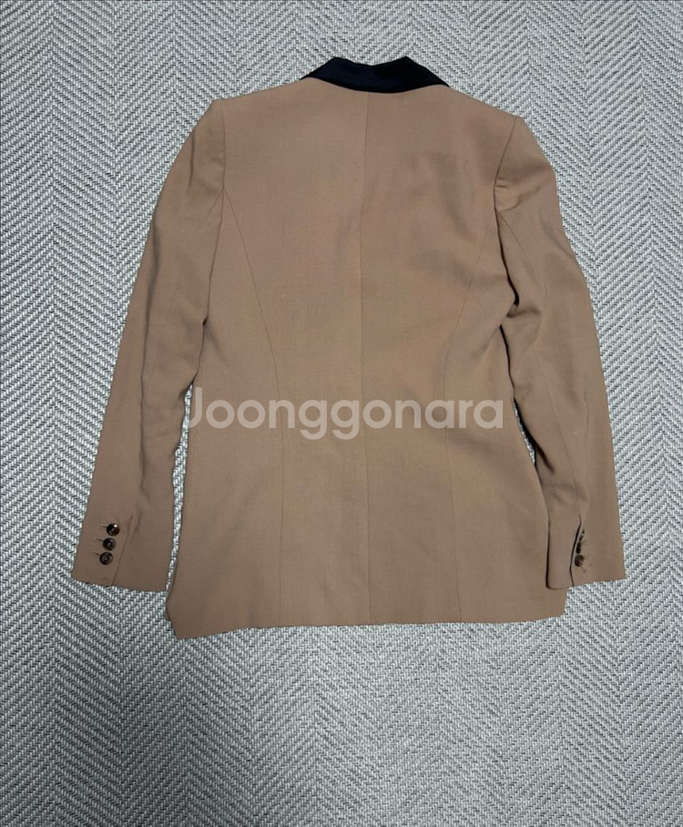 잇미샤 it MICHAA 베이지 블레이저자켓 정품--1