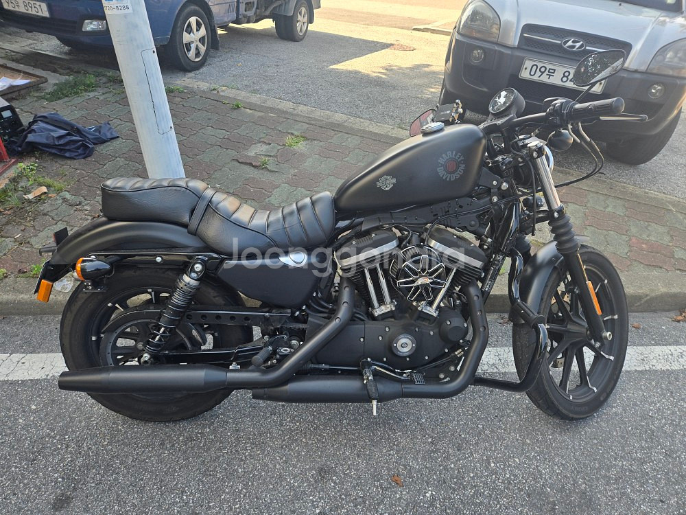 20년식 할리데이비슨 아이언 883--0