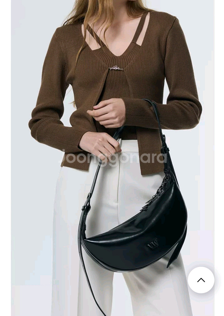 베라왕 크루아상 백(블랙)--5