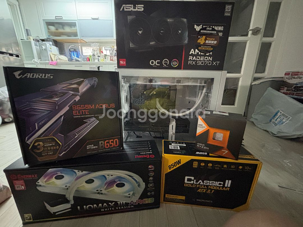 라이젠7-5 세대 7800, 라데온 RX 9070 XT--1