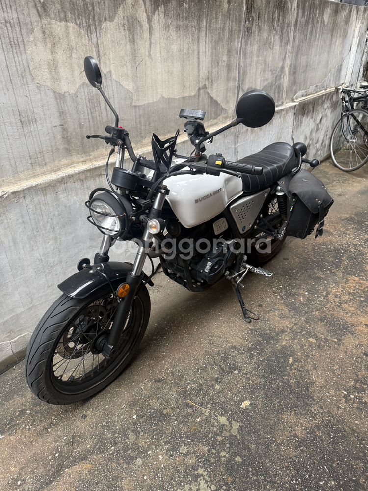 2022년식 부캐너125cc 화이트 12@@@키로--0
