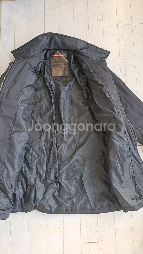 프라다여성점퍼--2