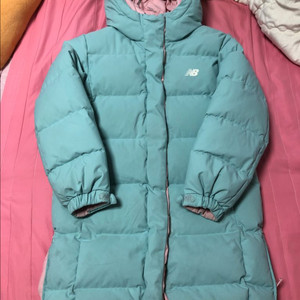 뉴발 여아 양면 구스 145사이즈