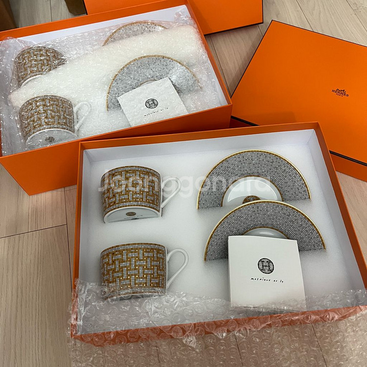 (새상품) 에르메스 모자이크 골드 컵세트 (정가94만)--0