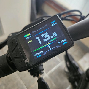 퀄리 엑스트론 투어 25년식 최신형 전기자전거 팝니다