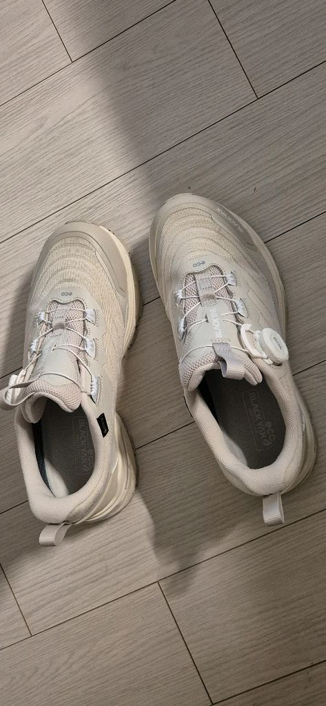 블랙야크 고어텍스 등산화 트레킹화 거의새상품--2