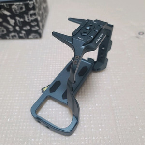 팔캠 A7R5 케이지