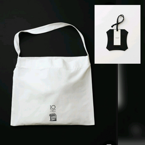 (새제품) 쿠에른 에코백/레더참 일괄